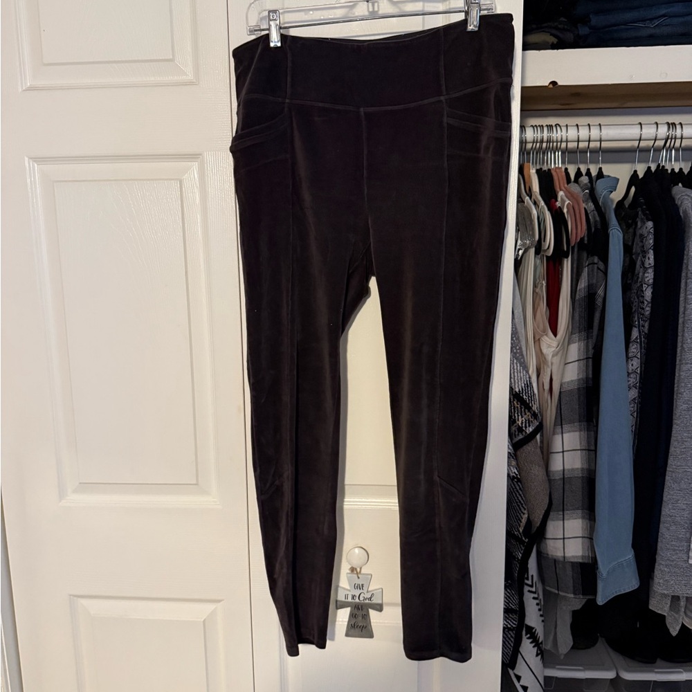 Athleta Dark Charcoal Gray Soft Leggings Size XL